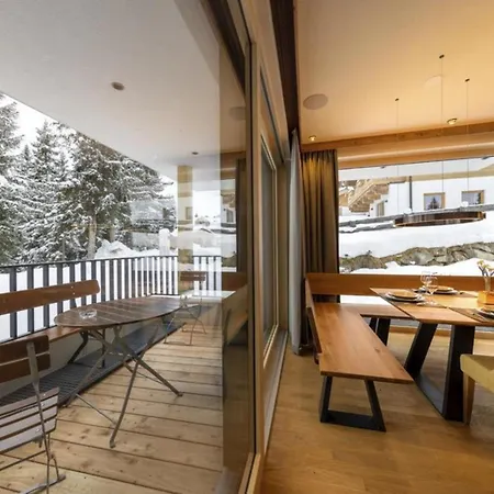 Sam Alm 1 Holiday home *